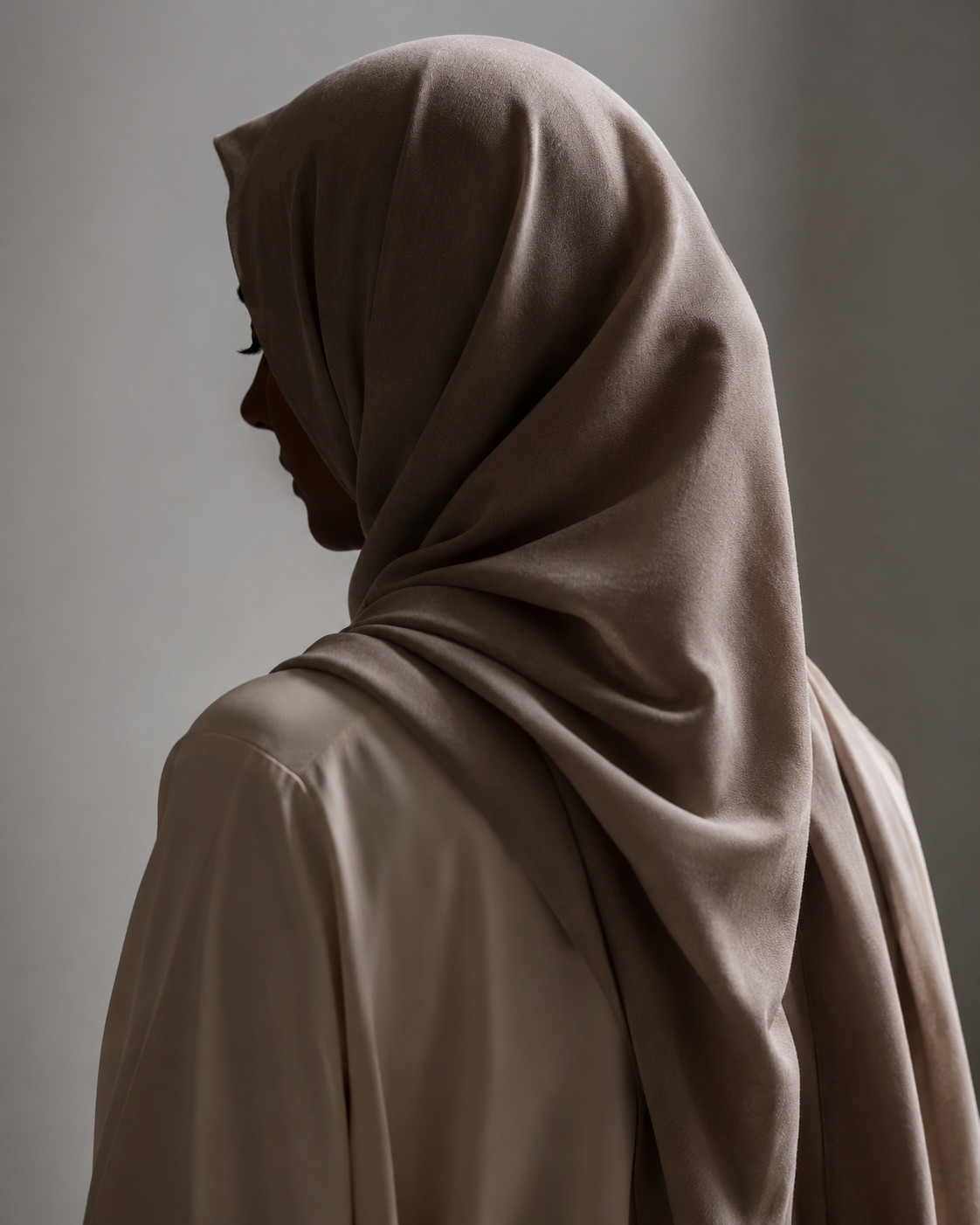 Hasina, Sunnah cupping practitioner